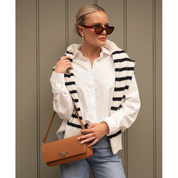 Refrain Estrella Shoulder Bag