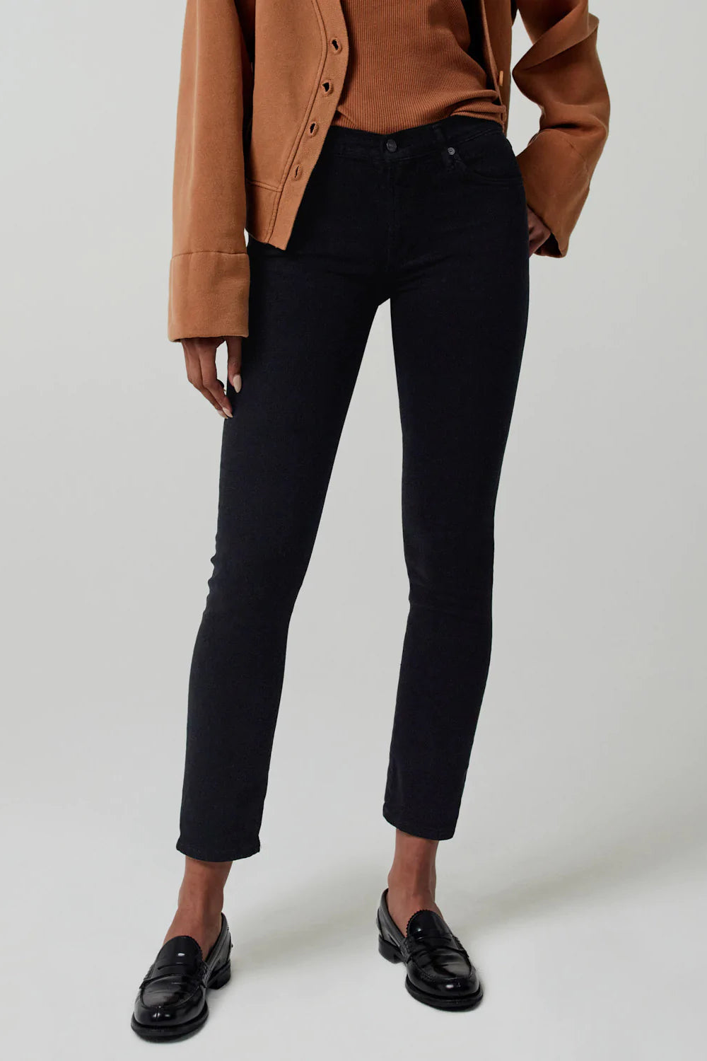 Contour Acqua Mid Rise Slim Jean
